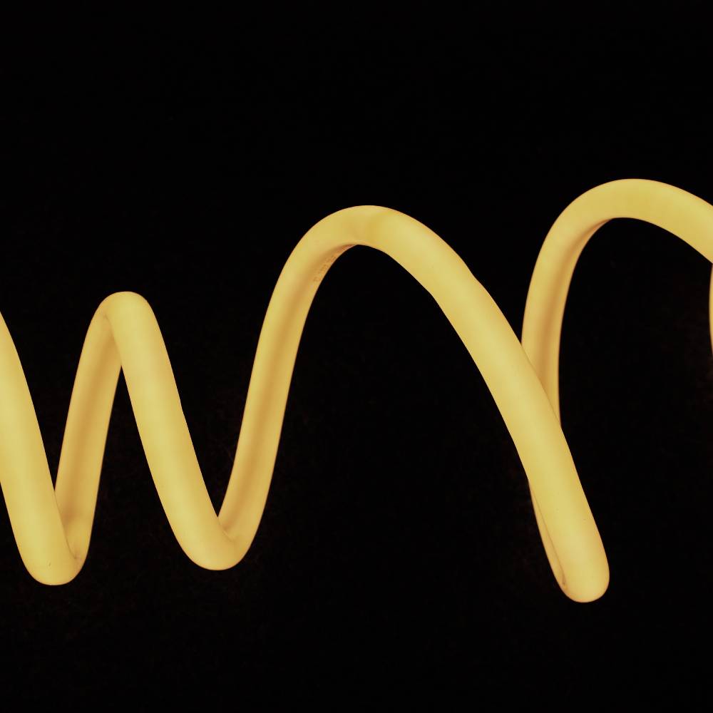 I LumoS 16mm WARM WIT Flexibele IP65 Dimbare 360 graden LED Neon Strip 12V DC 9W/m